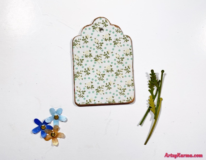 Use die-cuts for jewelry