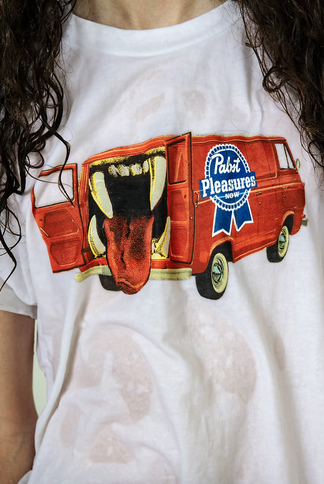 PLEASURES x Pabst Blue Ribbon©