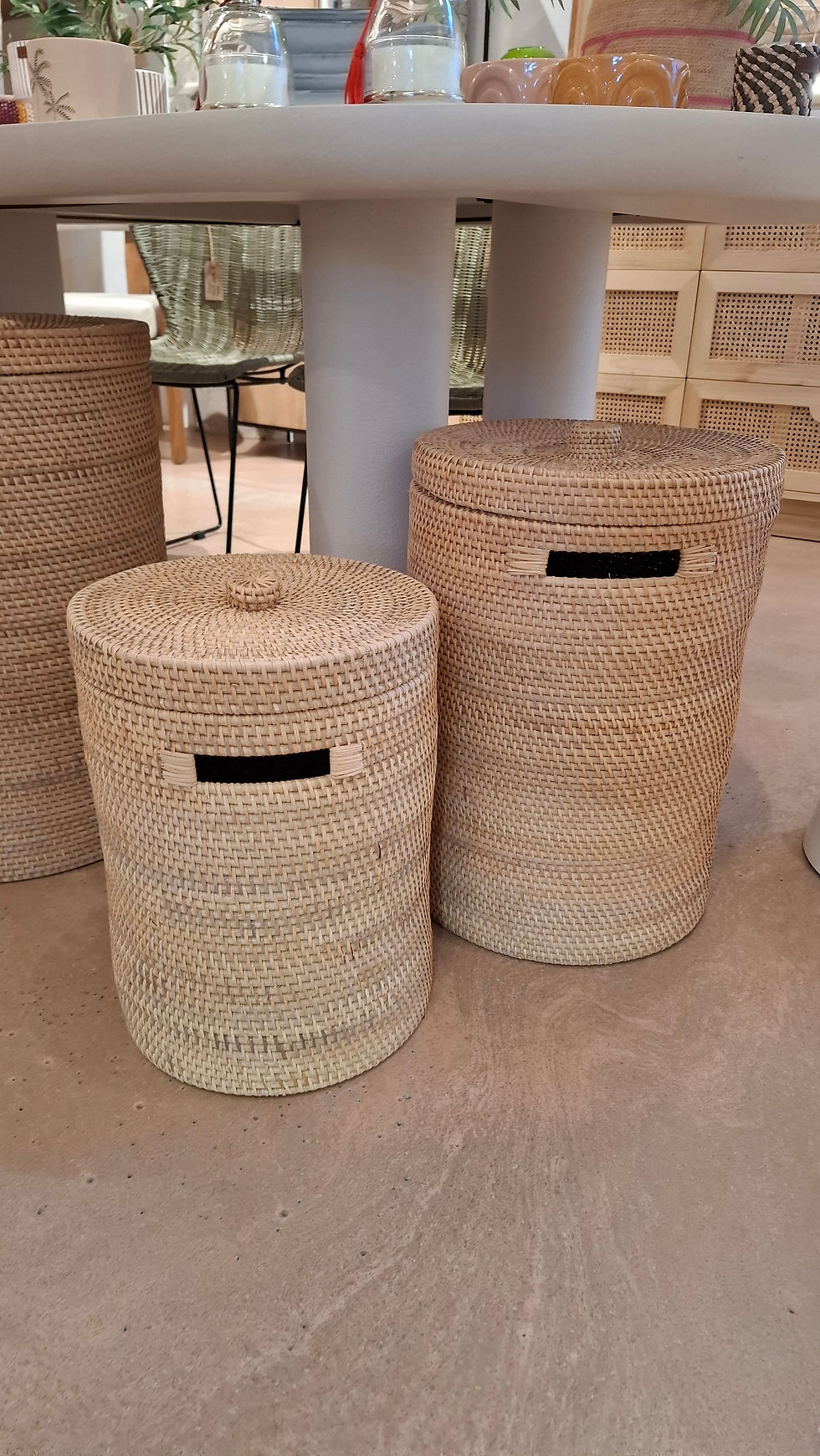 Panier en rotin avec couvercle
