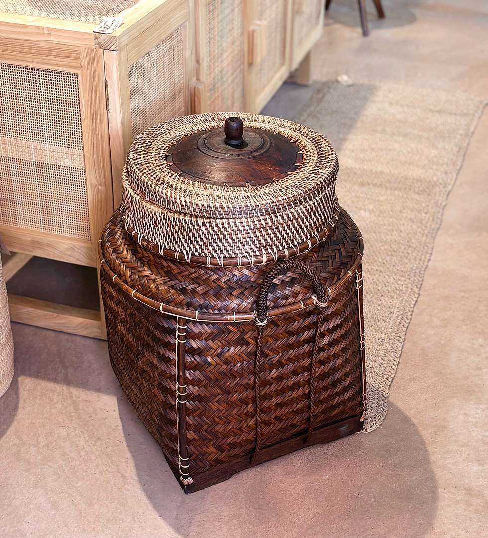 Panier à linge tressé naturel & noir