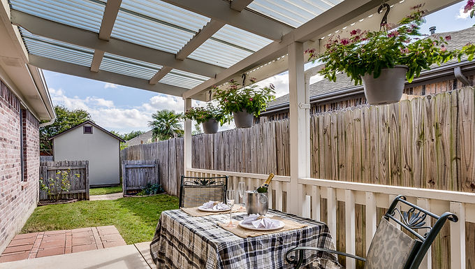 SOLD! 212 Hollywood Dr. Glenn Heights, TX 7515