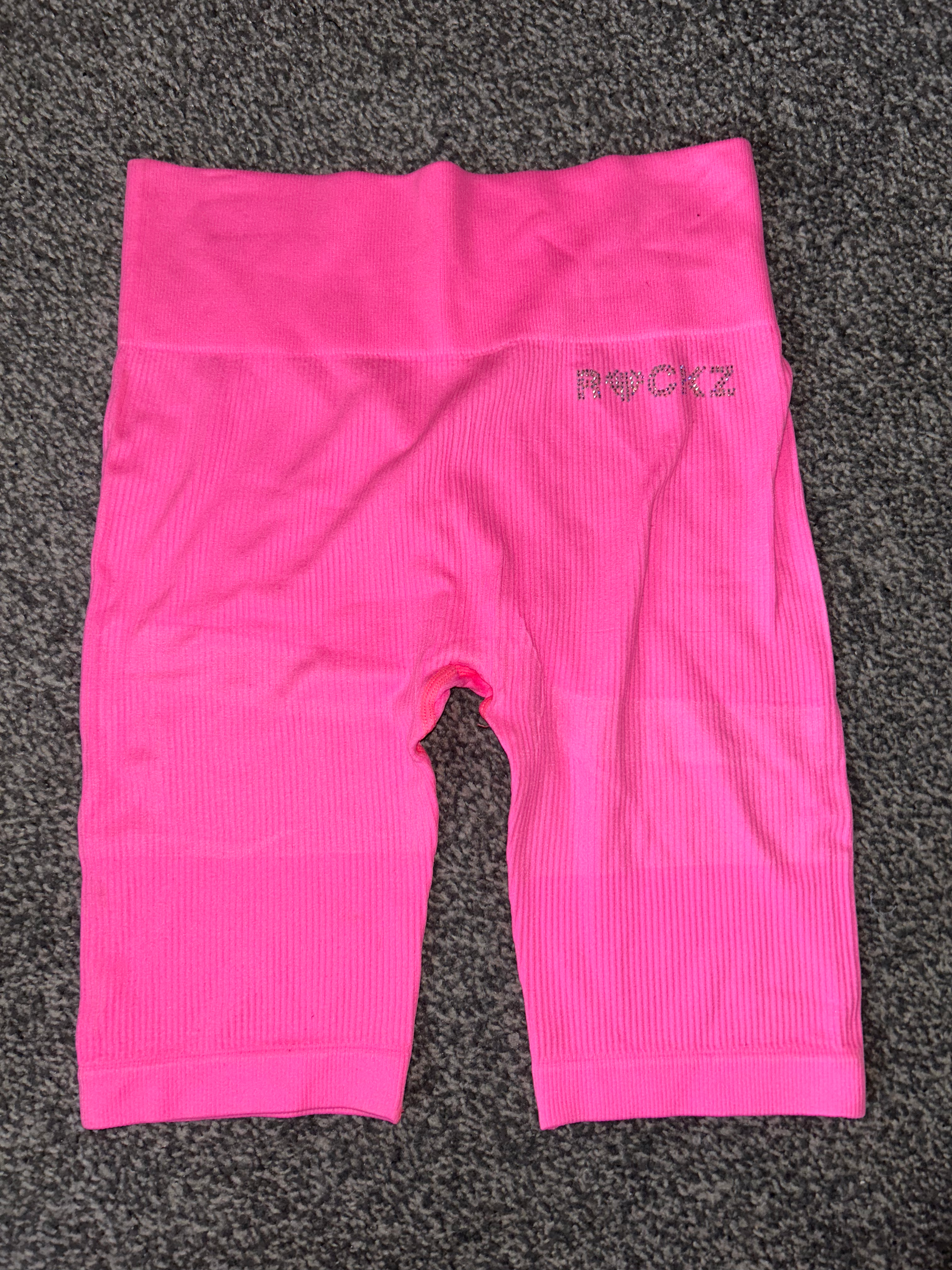 PINK RIBBED CYCLING SHORTS