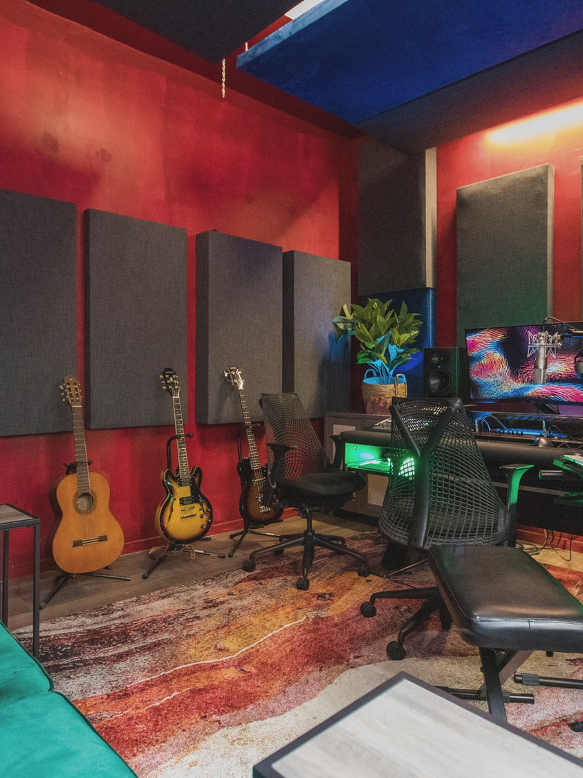 Spekulor Cameras & Production Cinema Gear Rentals Los Angeles, CA