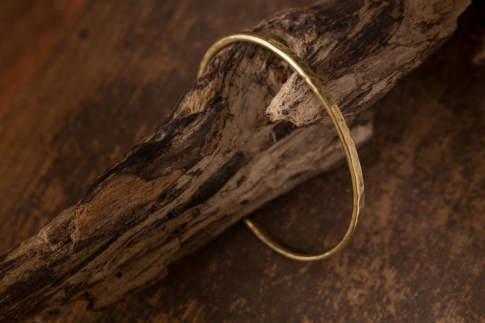 縮圖：經典錘目 黃銅手環 HammeredHead Bangle