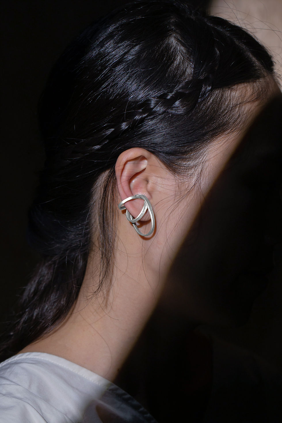 縮圖：三環星帶 純銀耳扣 Asteroid Belt Silver EarCuff - Triple rings design