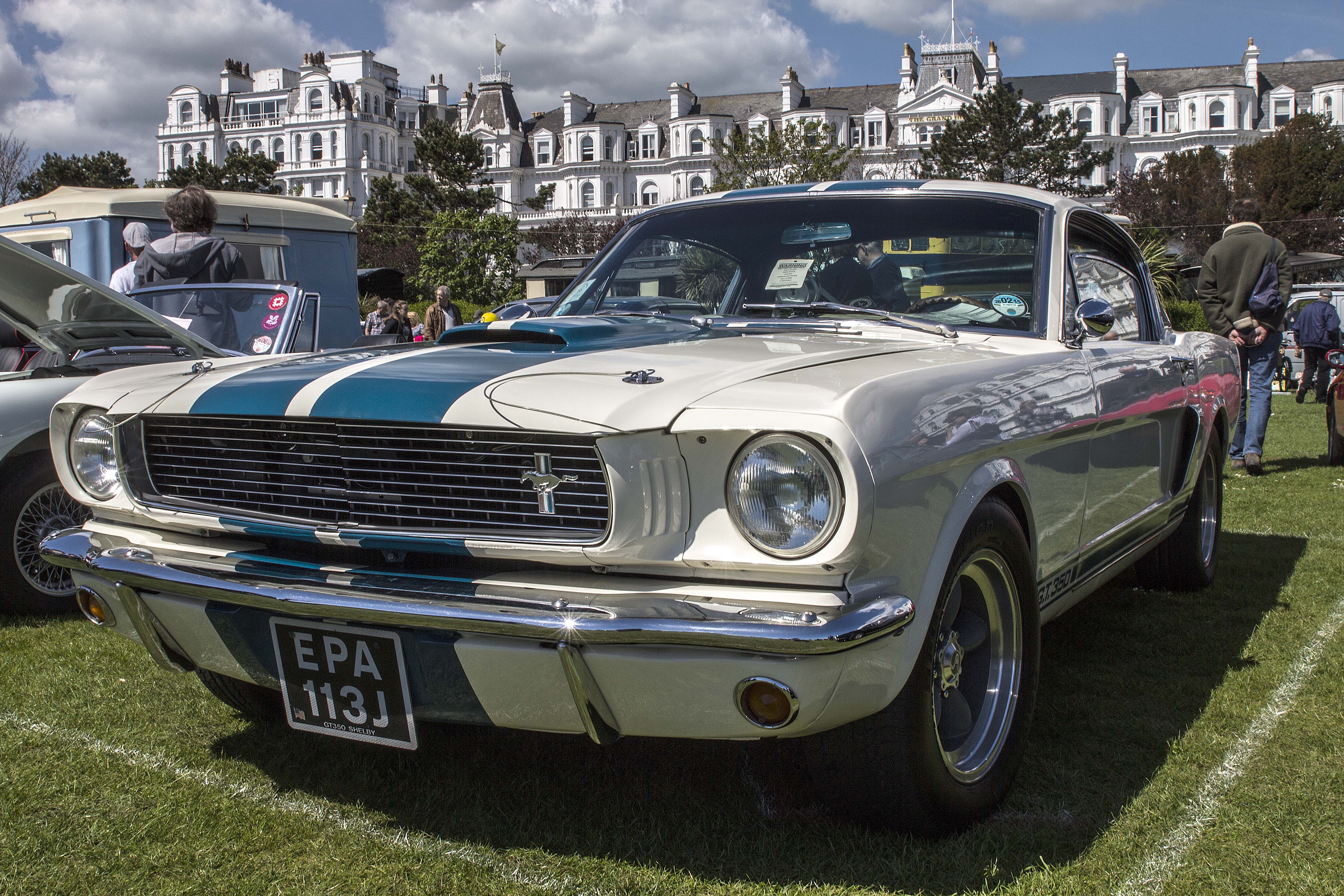 Home THE SURREY CLASSIC VEHICLE CLUB