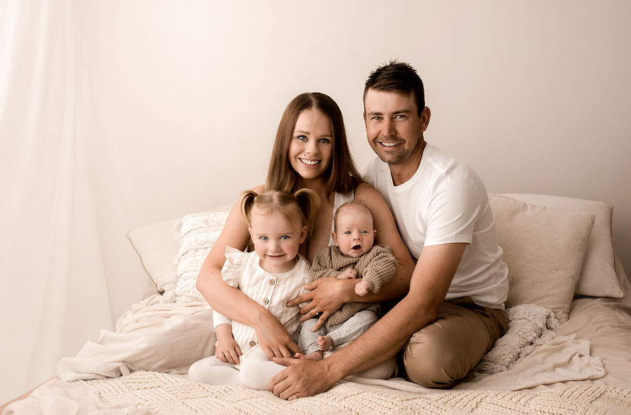 Aura Artistic Images | Bathurst Photographer | Bathurst Family Photographer | Bathurst Kids Photographer