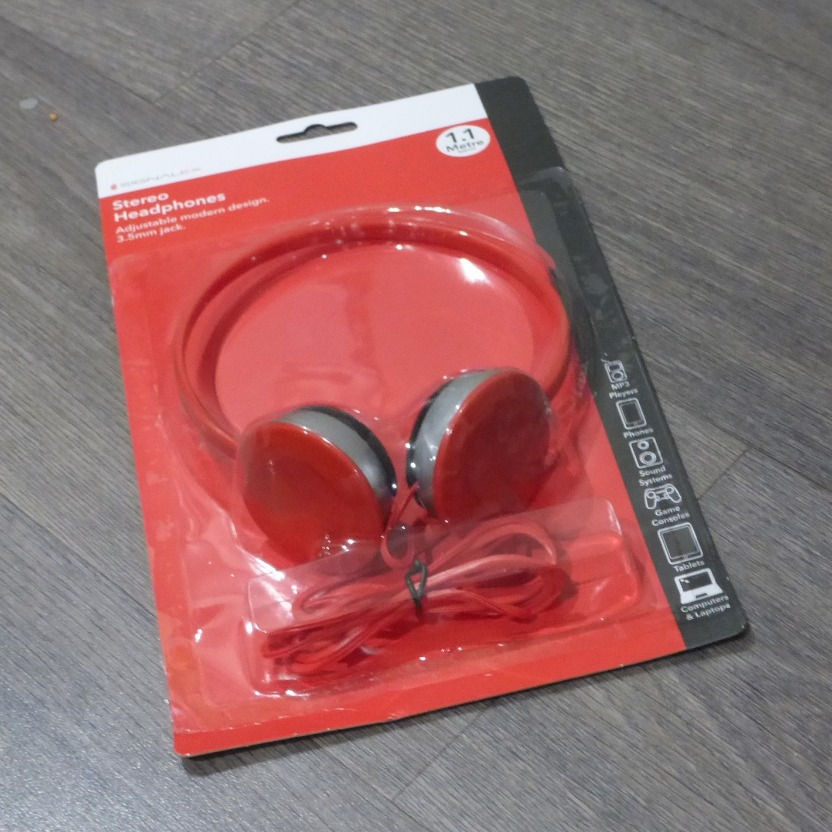 Poundland Headphones Review