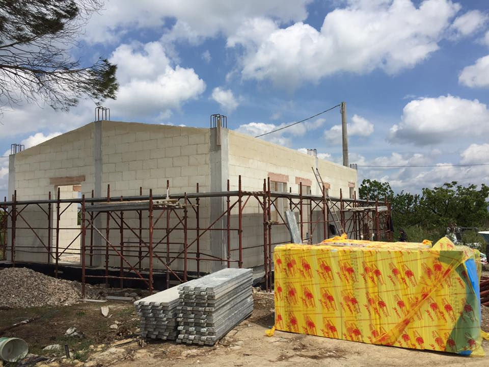 costruzione capannone