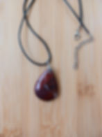 pendentif jaspe rouge