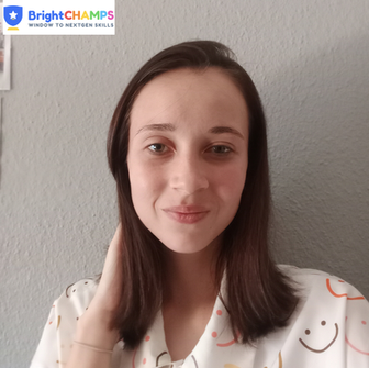 Intro: Teacher Nicci Smit