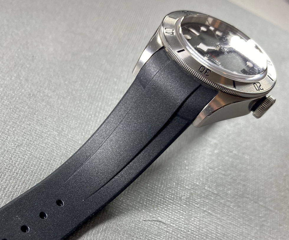Thumbnail: 22mm Vulcanized Rubber Strap for TUDOR Pelagos watches