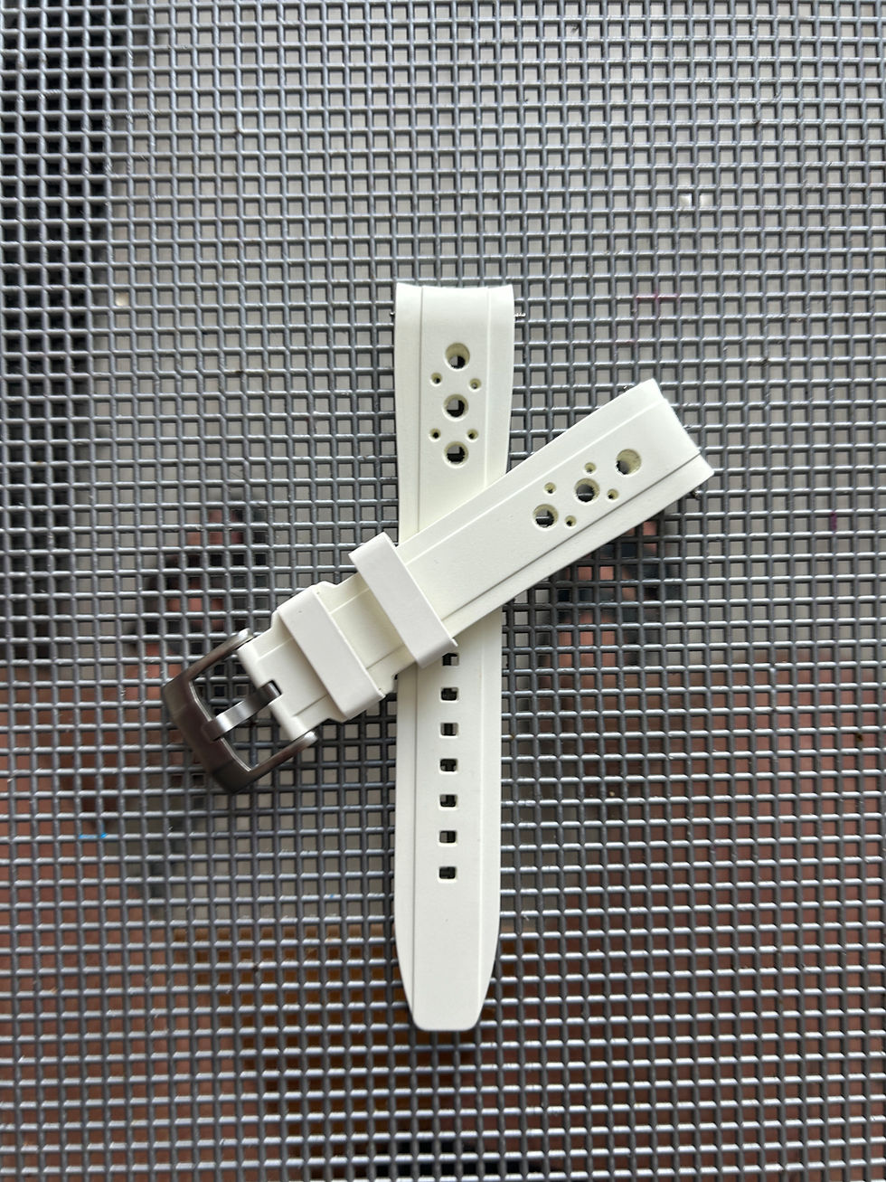 Thumbnail: 20mm WHITE Vulcanized Caoutchouc rubber Racing Strap Omega