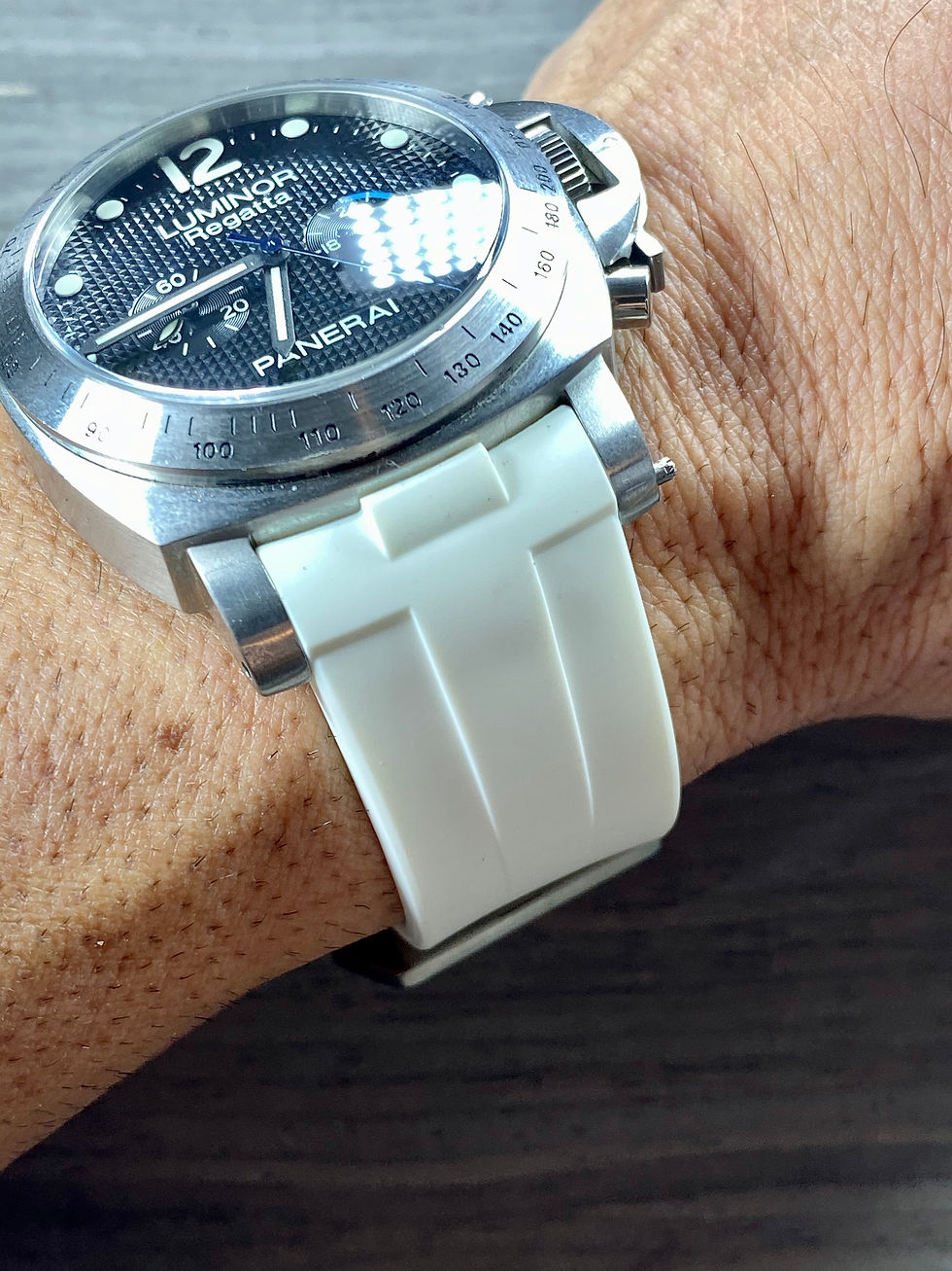 Thumbnail: 24mm WHITE Vulcanized Rubber Strap for Panerai Luminor - Perfect fit Green