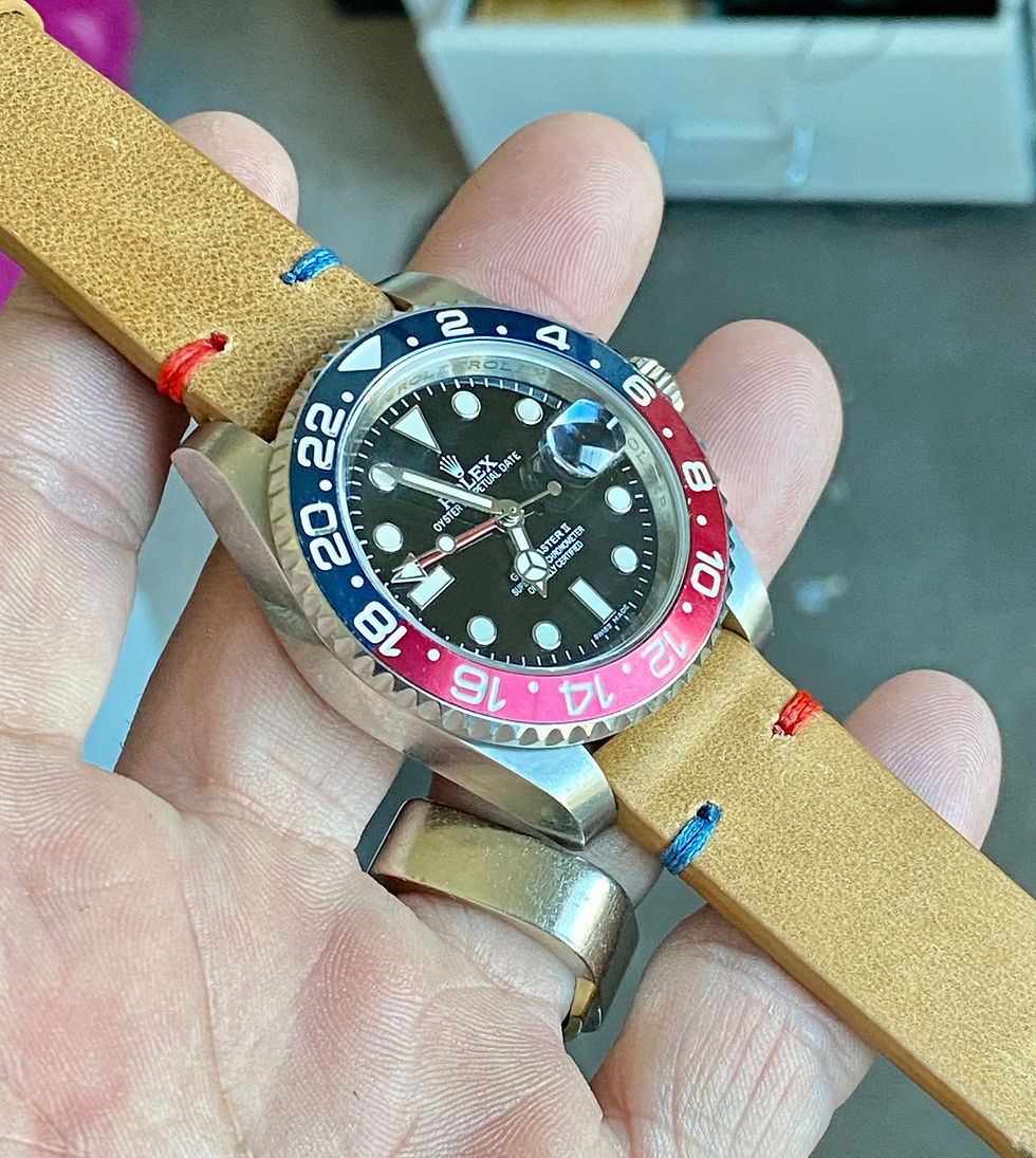 Thumbnail: CAMEL TAN Crazy Horse leather GMT strap
