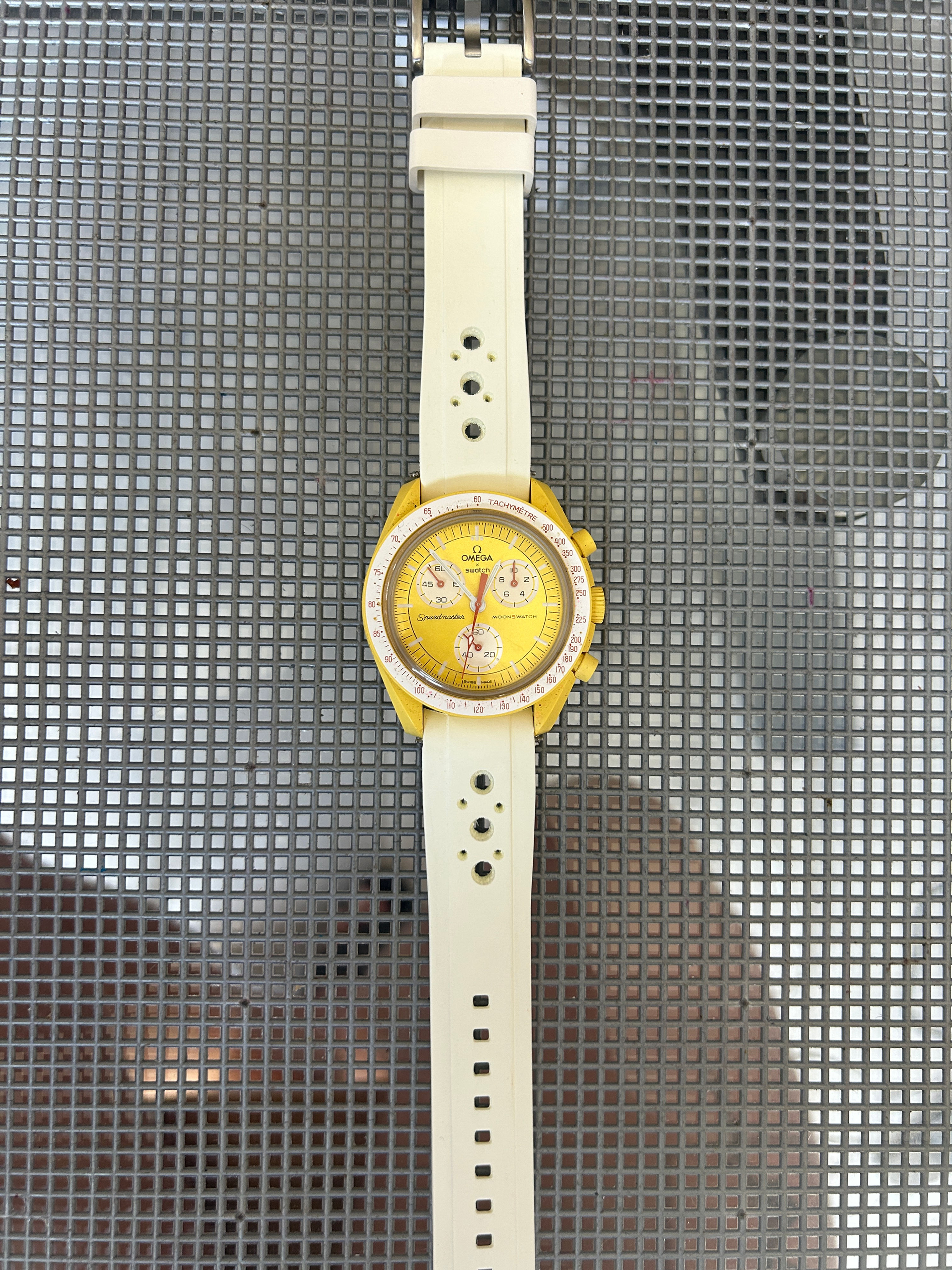 20mm WHITE Vulcanized Caoutchouc rubber Racing Strap Omega "Mission to the Sun"