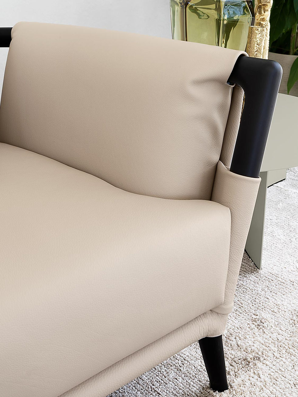Miniature : Zoom sur le tissu vert profond du modèle Gaudì – texture épaisse