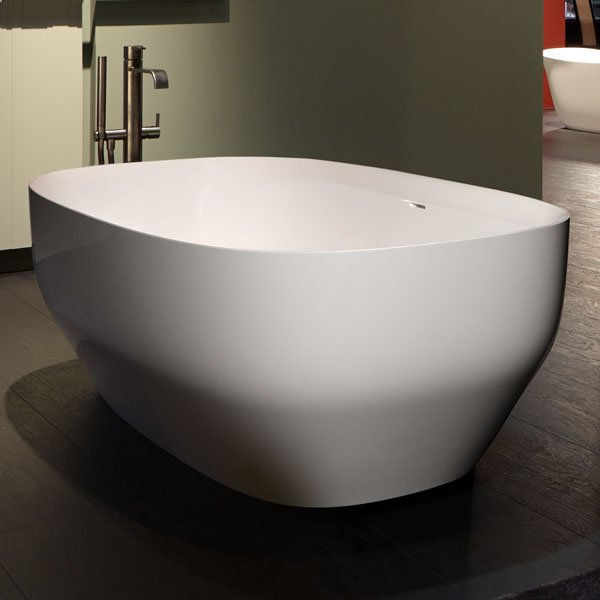 Miniature : Zoom sur la baignoire design Aga04 – baignoire îlot haut de gamme contemporaine