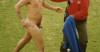 Streaker_Hong_Kong_1994.jpg