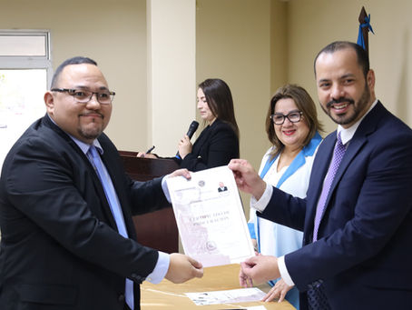 "¡Bienvenidos al Gremio Legal! 7 Procuradores Juramentados  por el Colegio de Abogados de Honduras"