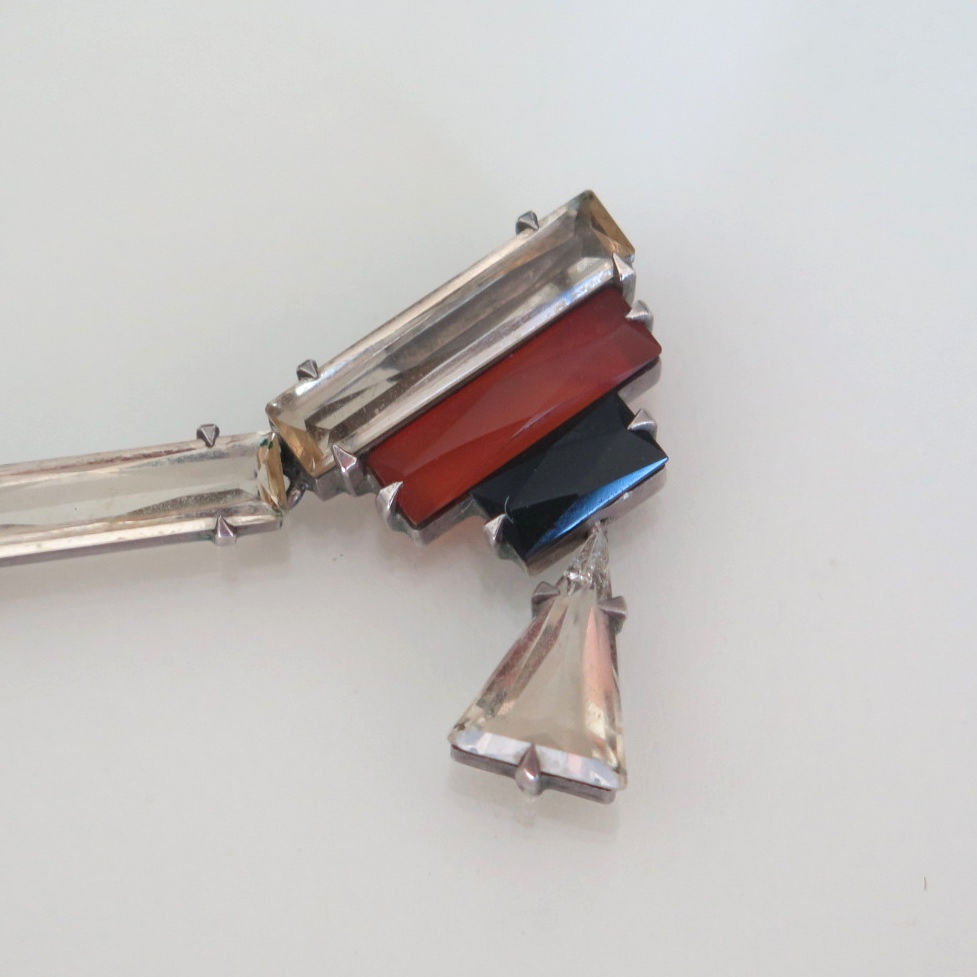 Thumbnail: Vintage Art Deco Silver Carnelian Onyx Quartz Step Necklace