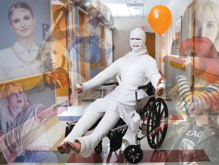 Woman Dies; Brought Back To Life By The Existence Of Hayley From Paramore