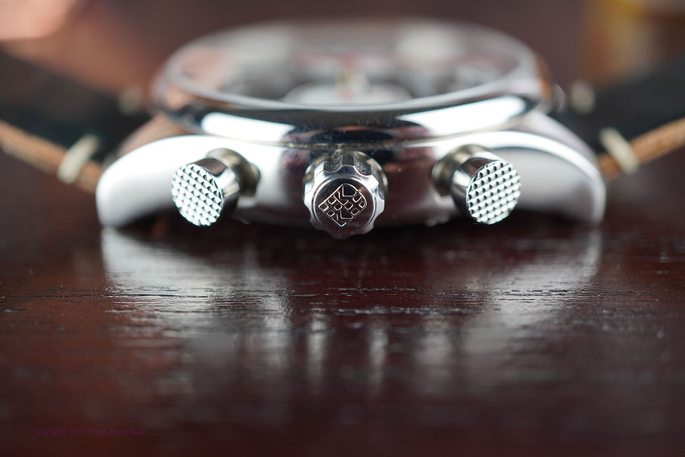 Miniature : Frederique Constant Vintage Rally Healey Chronograph Limited Edition 376/2888