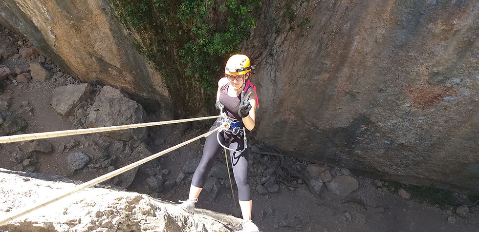 Miniatura: CIRCUITO DE RAPPEL ARRÁBIDA | Discover The Nature | Active Tourism