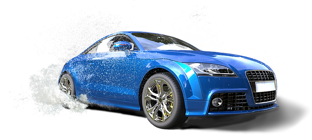 Helle blaues Auto in der Pfütze