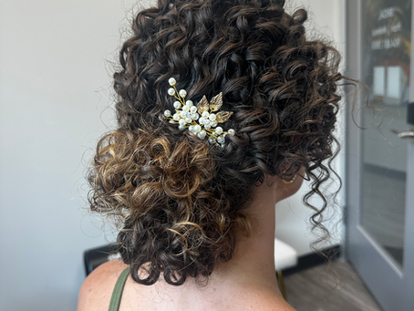 The Ultimate Guide: How to Prep Bridal Hair for Curly Hair