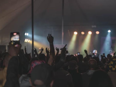 Feature - Allout Campout!