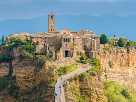 Travel:Lakes&Hill-Top villages NorthWest of Rome,Italy. May 17-19/2026