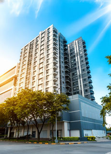 Southkey Place in Northgate Cyberzone, Filinvest City, Alabang — a 17-storey mixed-use condominium by Keyland Corporation featuring retail spaces on the ground floor and modern residential units above. Ideal for businesses, investors, and professionals seeking prime commercial and residential spaces in Alabang with easy access to offices, malls, and lifestyle hubs.