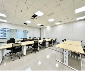 This image features an available office space for rent in Century Diamond Tower, Makati, ideal for BPO or IT-BPM. A premium PEZA-accredited office for lease in Century Diamond Tower, Makati CBD, is displayed. The visual shows a flexible workspace solution inside Century Diamond Tower, suitable for corporate use in Metro Manila. This image presents an efficient high-density office floor plate available for lease in Century Diamond Tower, Makati.