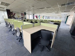 Eco Plaza Building on Chino Roces Avenue, Makati City offers PEZA-accredited office spaces with 24/7 operations, affordable leasing options, and strategic access to EDSA, Amorsolo Street, and Lawton Avenue. This 10-storey commercial property by Super Prime Holdings is ideal for businesses seeking functionality, convenience, and a professional environment near retail, dining, and lifestyle hubs. Eco Plaza caters to startups, SMEs, and corporations looking for a prime Makati address at competitive rates