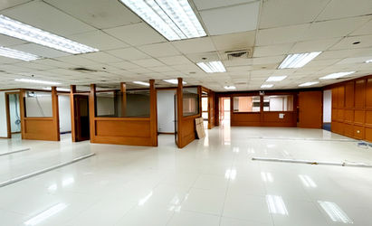 BDO Plaza, formerly First E-Bank Tower, a prime high-rise office building along Paseo de Roxas in Makati City, showcasing modern corporate spaces, excellent CBD accessibility, and a prestigious business address ideal for companies and investors.