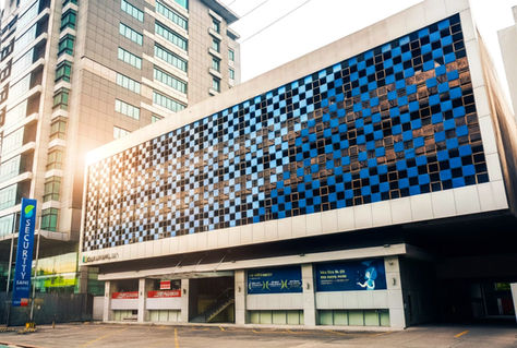 Modern commercial building San Juan Keyland Plaza in Metro Manila featuring premium office spaces for lease, ideal for BPO, corporate, and retail businesses in a prime accessible location.