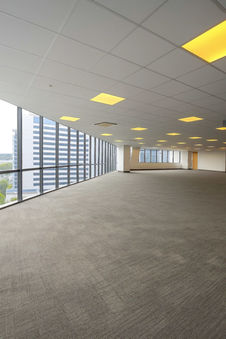 AEON Center Innoland Filinvest Alabang Class A office building for lease, ideal for BPO and corporate offices, featuring large flexible floor plates, high-speed telco connectivity, sustainable 100% renewable energy, modern office amenities, basement and podium parking, prime business location in Metro Manila.