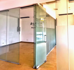 South Key Hub 1 (SKH 1) office and commercial building in North Cyberzone, Alabang, Muntinlupa City, Metro Manila. Prime business location offering modern office spaces, retail units, and commercial facilities with easy access to major transport routes, ideal for BPO companies, startups, and corporate tenants seeking strategic Alabang offices.