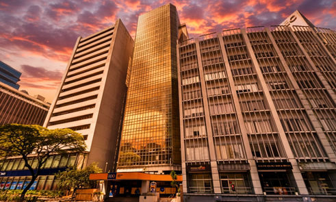Premium office in a prime CBD location near Ayala Triangle Gardens. Modern layout, excellent accessibility, and ideal for corporate or investment use.