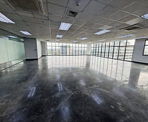 Eco Plaza Building on Chino Roces Avenue, Makati City offers PEZA-accredited office spaces with 24/7 operations, affordable leasing options, and strategic access to EDSA, Amorsolo Street, and Lawton Avenue. This 10-storey commercial property by Super Prime Holdings is ideal for businesses seeking functionality, convenience, and a professional environment near retail, dining, and lifestyle hubs. Eco Plaza caters to startups, SMEs, and corporations looking for a prime Makati address at competitive rates