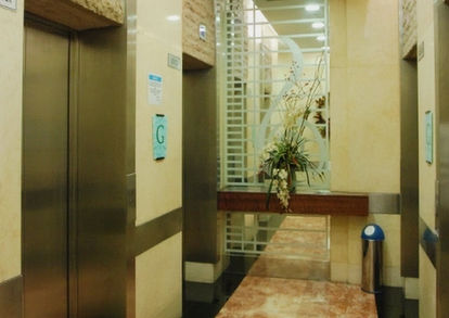 Lee Gardens is a prestigious mixed-use development by Daiichi Properties located at the corner of Shaw Boulevard and Lee Street, Addition Hills, Mandaluyong City. This iconic two-tower project comprises a 33-storey North Tower and a 23-storey South Tower, set above a generous 3,000 sqm commercial podium. It seamlessly integrates retail outlets, office spaces, and residential units (ranging from studios to 3-bedrooms), with key amenities including a swimming pool, gym, sauna, daycare center, helipad, landscaped gardens, function rooms, and roof-deck laundry and drying areas. Strategically positioned across from Wack Wack Golf Course, it offers scenic views and is surrounded by major hubs such as SM Megamall, Shangri-La Plaza, and the MRT Shaw Station, delivering a balanced live-work-play environment in Metro Manila’s dynamic cityscape