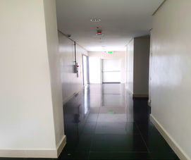 Class A office and commercial spaces for lease at Southkey Hub 2 in Northgate Cyberzone, Filinvest City, Alabang, Muntinlupa City. This 10-storey building offers modern facilities, VRF air-conditioning, 100% back-up power, and multiple telecom providers ideal for IT-BPM, BPO, and corporate offices. Strategically located near Festival Mall, Alabang Town Center, and major transport hubs within Filinvest City.