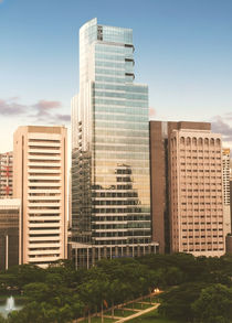 BDO Equitable Tower is a premier 48-storey, strata-titled Grade A office building strategically located at 8751 Paseo de Roxas, Makati Central Business District. This landmark development offers PEZA-accredited office spaces for lease—ideal for corporate headquarters, IT-BPM companies, and multinational firms seeking a prestigious Makati business address. Each unit features modern fitted interiors, efficient floor layouts, VRF air-conditioning, high-speed elevators, and 100% backup power to ensure uninterrupted operations. Situated near Ayala Avenue, Greenbelt, and major transport routes, BDO Equitable Tower provides unparalleled accessibility, business visibility, and proximity to financial institutions, making it one of the most sought-after office buildings for rent in Makati City.