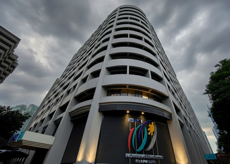 PNB Holdings Makati Center offers prime office space for rent in the heart of Makati City, ideal for BPO, corporate, and professional firms seeking a prestigious business address. Strategically located near major transport routes, commercial centers, and key business landmarks, the property provides efficient layouts and modern building features suited for 24/7 operations.