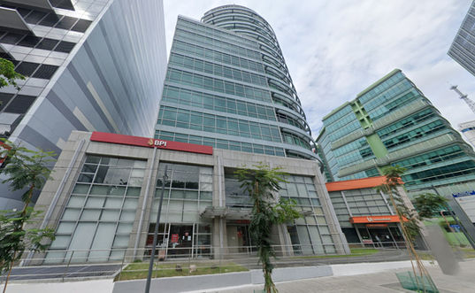 BPI–AIA Center Cebu Ayala FGU Center Branch is located on the ground floor of the Ayala Life FGU Center in Cebu Business Park, Cebu City. This PEZA-accredited, Grade A office building offers ideal commercial space for BPOs, financial institutions, and professional offices. Strategically positioned near Ayala Center Cebu with excellent transport links, it provides 24/7 accessibility, high visibility, and modern office amenities including podium and basement parking, a reception lobby, elevators, and backup power. A prime office location in one of Cebu’s top business districts.