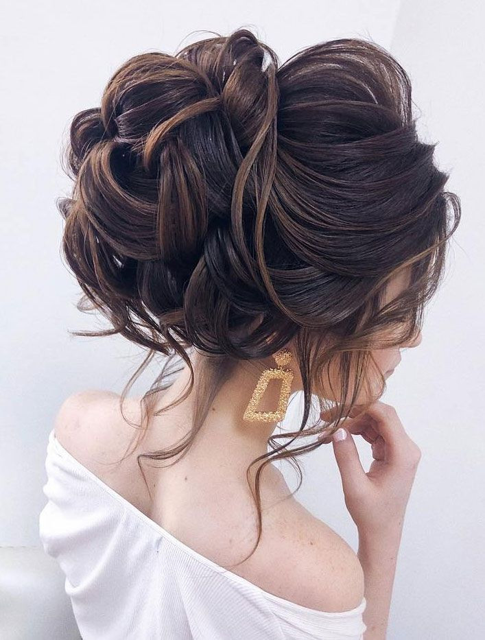 bridal bun perfect for weddings bridal hairstyle