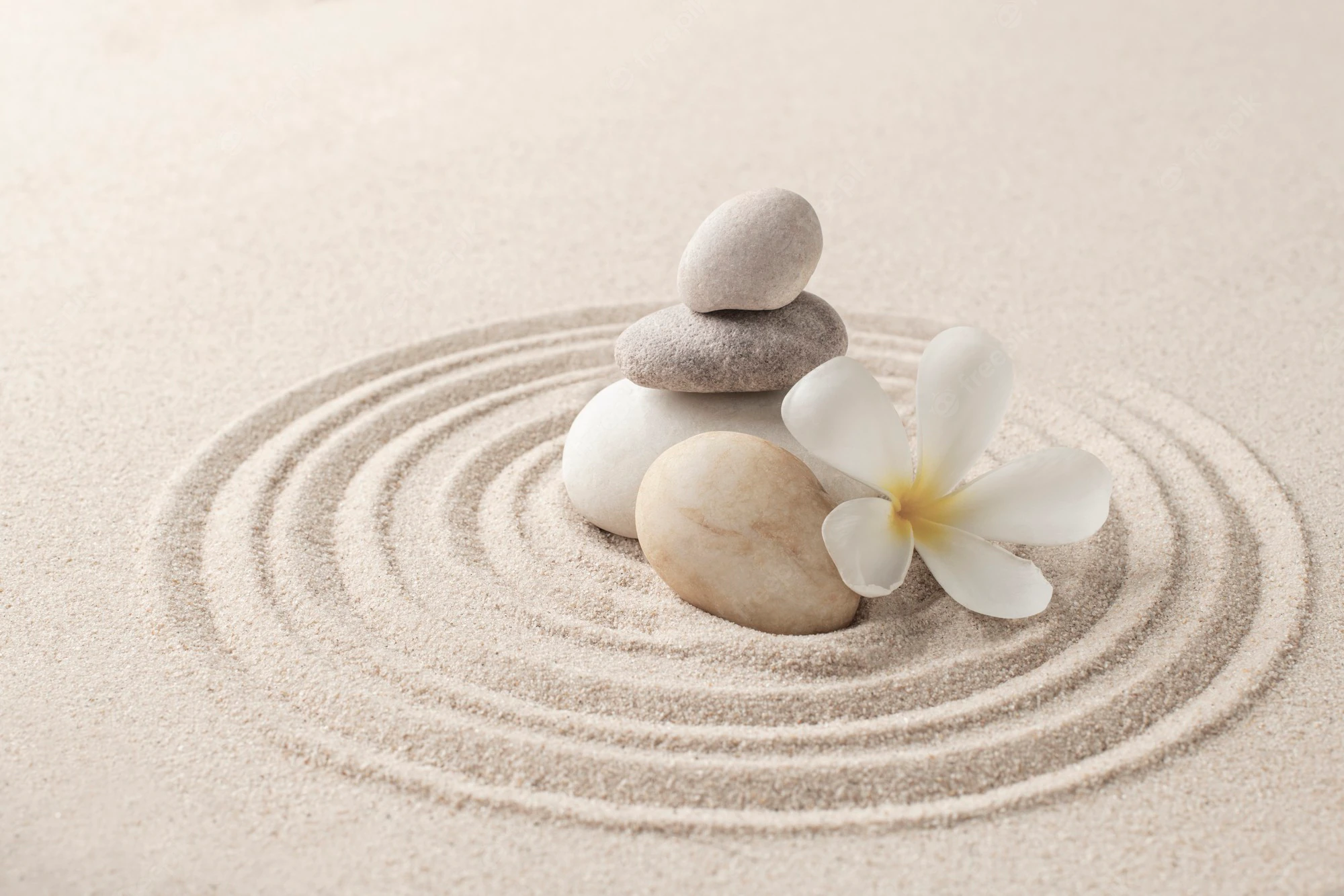 pierres-zen-empilees-art-fond-sable-du-concept-equilibre_53876-124307.webp