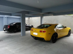 UMA CAMARO NA GARAGEM