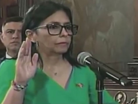 Delcy Rodríguez asume como presidenta encargada de Venezuela tras captura de Maduro